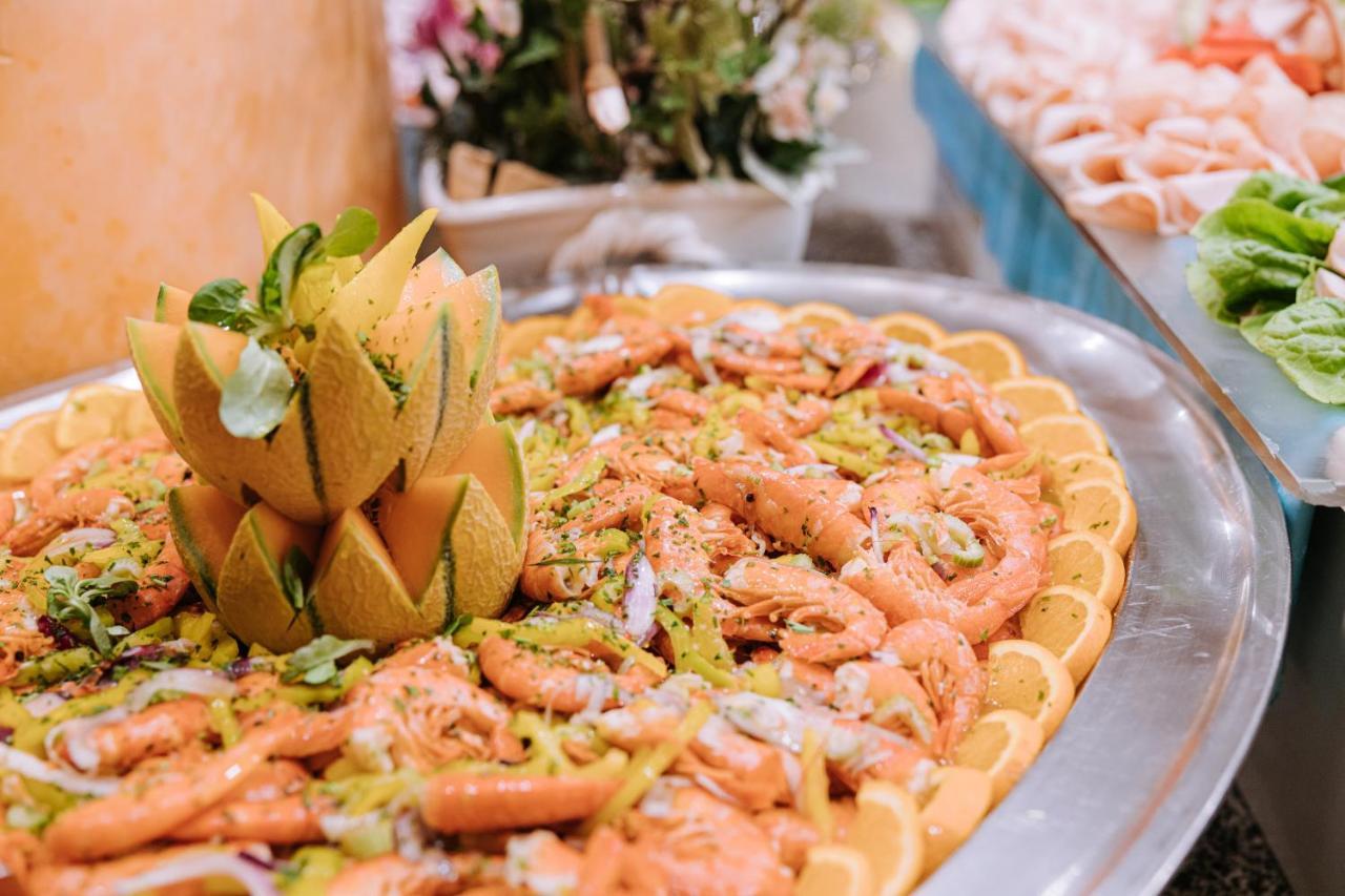 Nicolaus Club Torre Moresca Orosei Ngoại thất bức ảnh