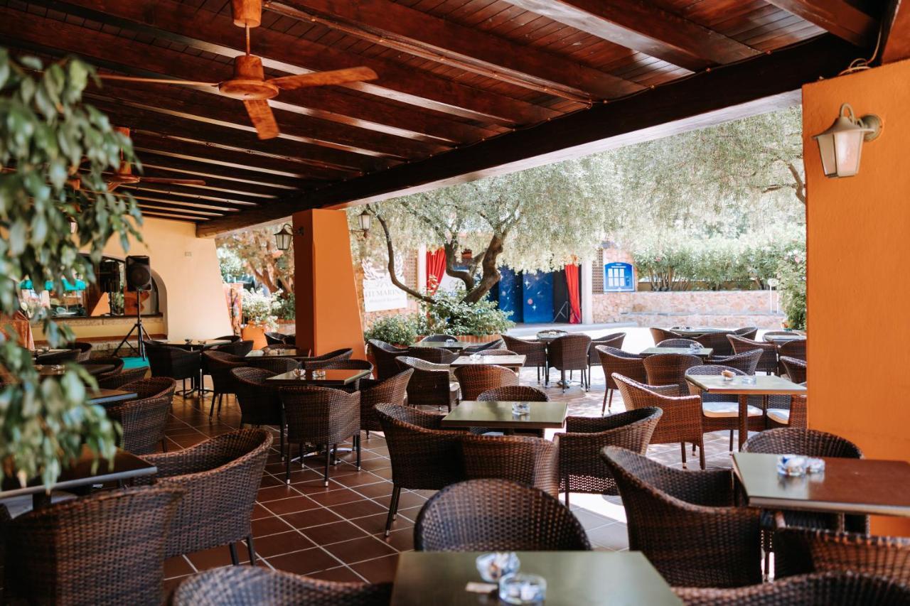 Nicolaus Club Torre Moresca Orosei Ngoại thất bức ảnh