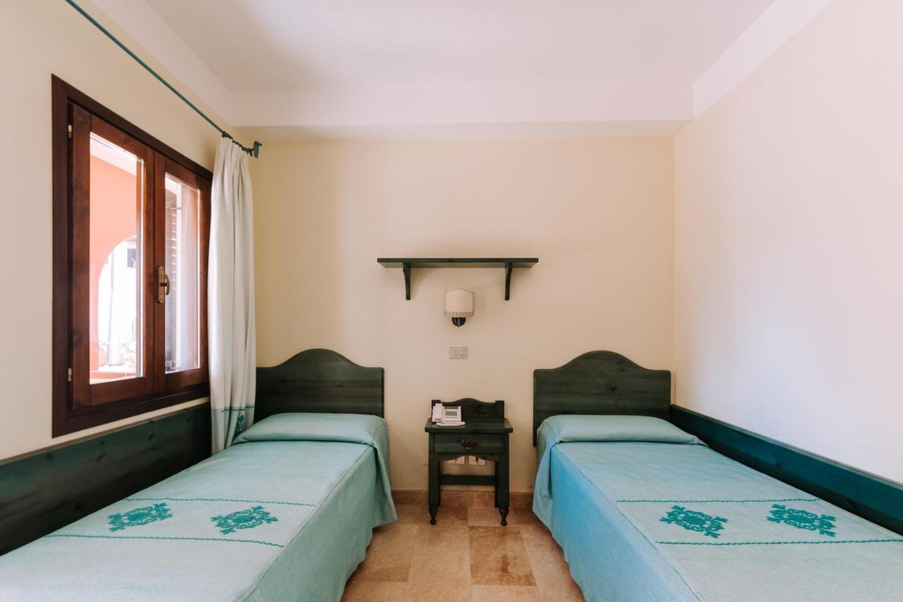 Nicolaus Club Torre Moresca Orosei Ngoại thất bức ảnh