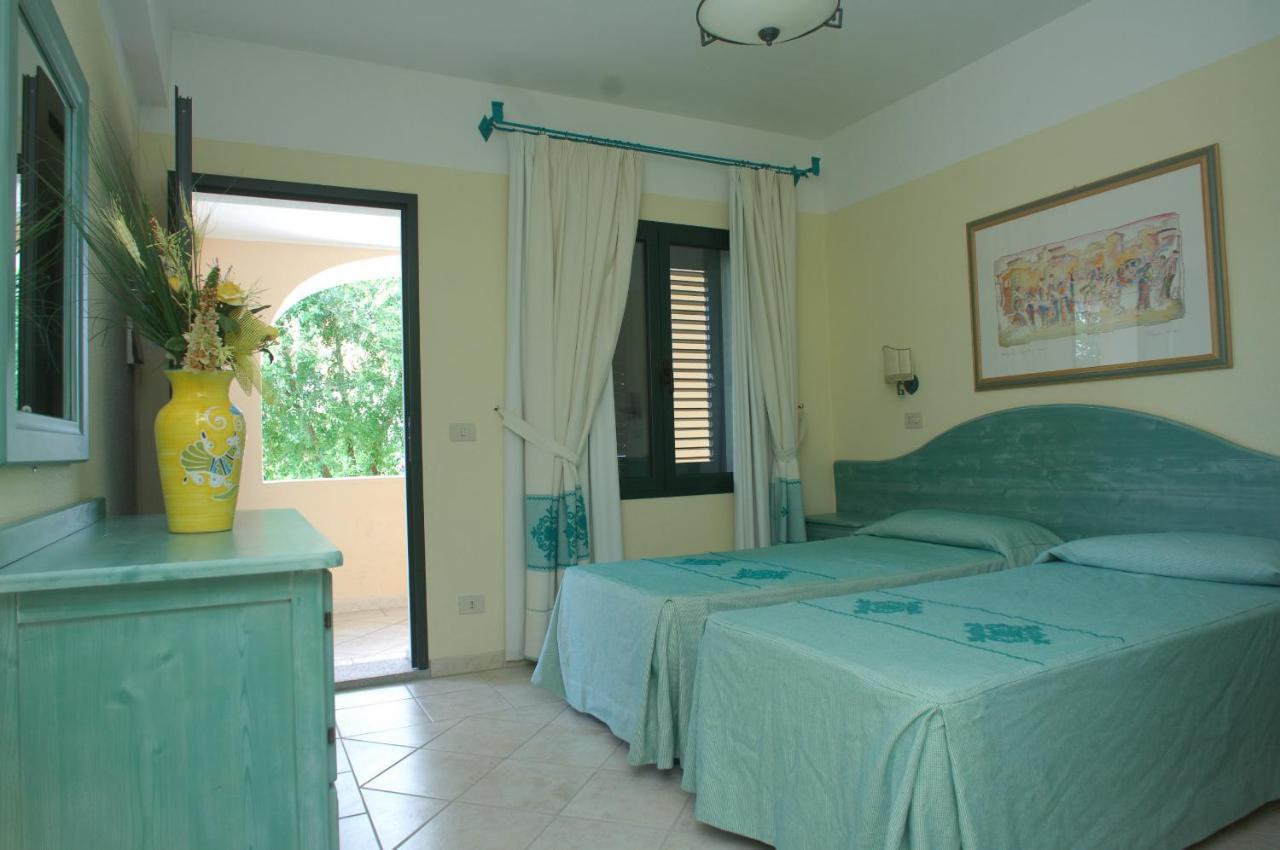 Nicolaus Club Torre Moresca Orosei Ngoại thất bức ảnh